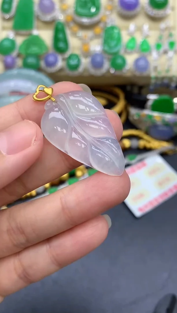颈饰18K金镶嵌翡翠61-中国好珍宝