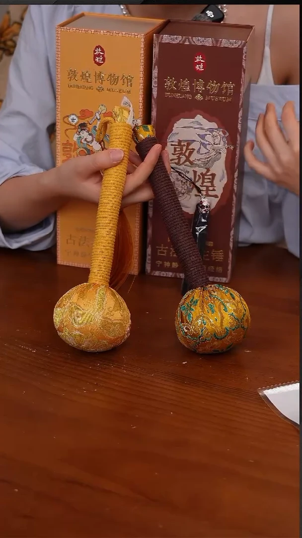 15-古法养生锤 两个