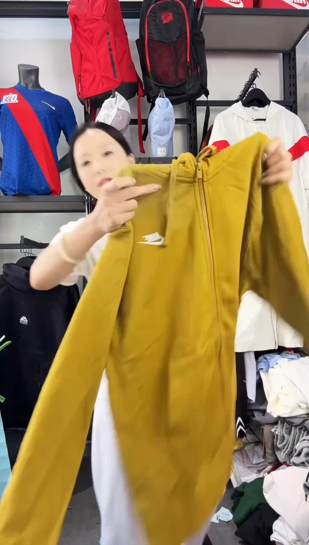 801 闪购编码 运动卫衣裤以直播间过款为准 尺码175 L