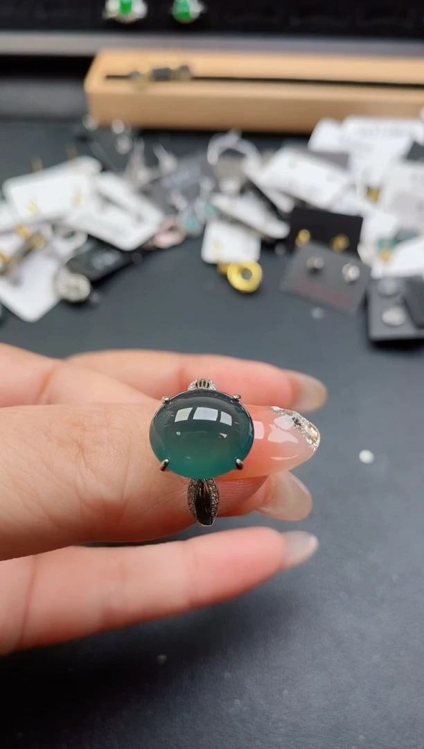 银S925镶嵌戒指翡翠1