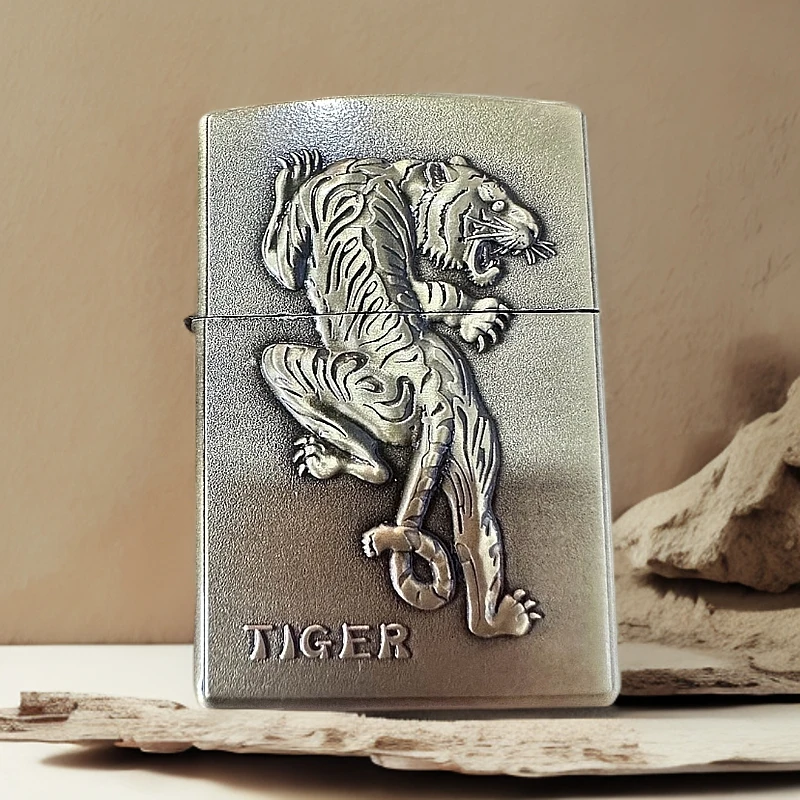 【Y15金】76-上山虎3D立体浮雕防风打火机（自行加油）-火花优品