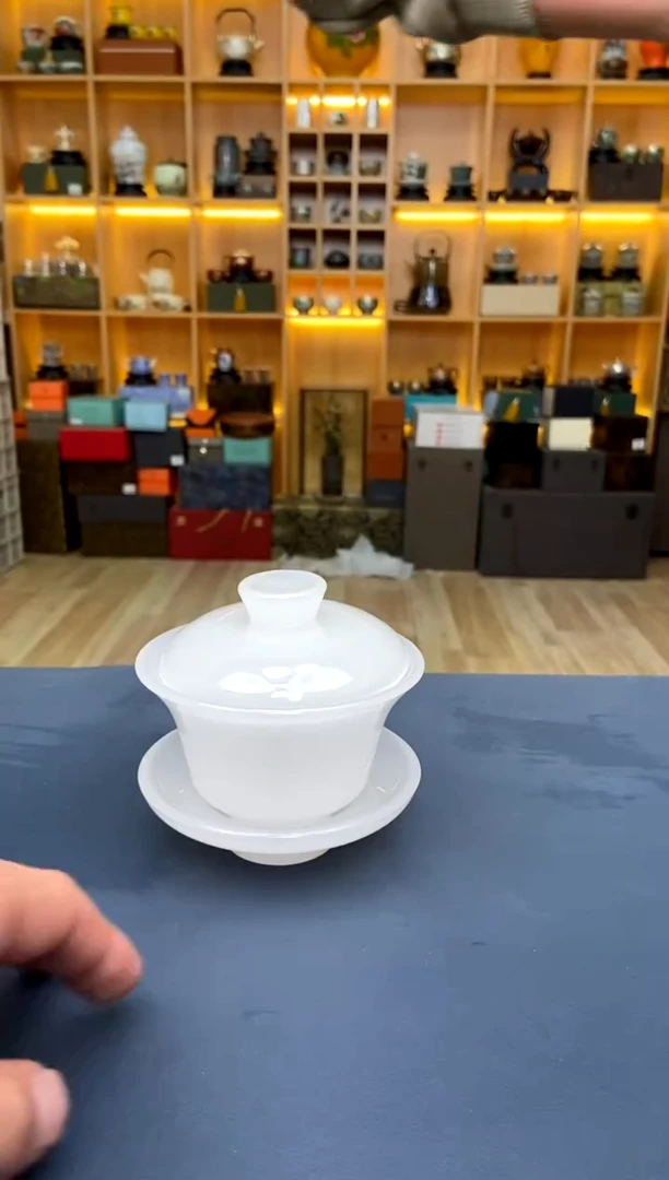 【闪购商品】撤柜高货，价格随便开@@B912