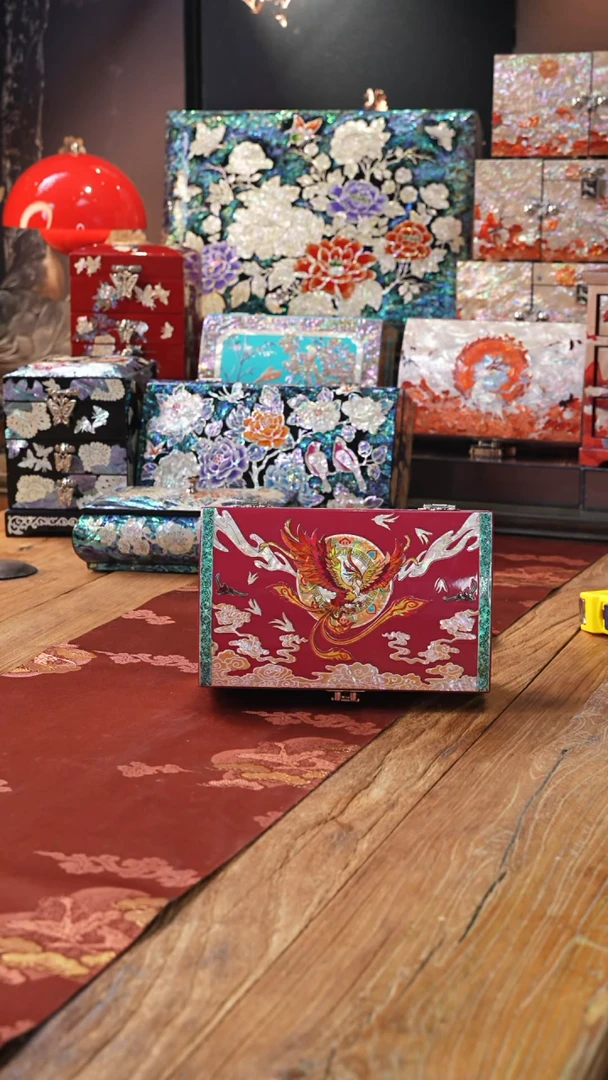 【闪购商品】瓷片豆包儿推荐螺钿摆件