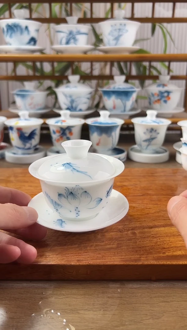 微瑕高冰荷花鱼聚130ml三才盖碗