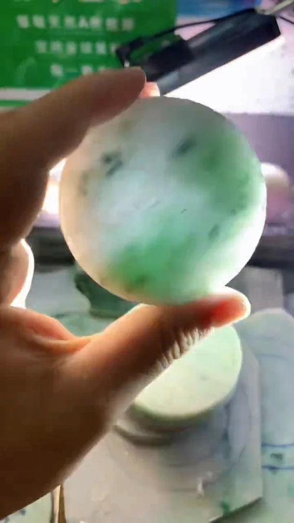 裸石翡翠翡翠多样性发货（发其一）