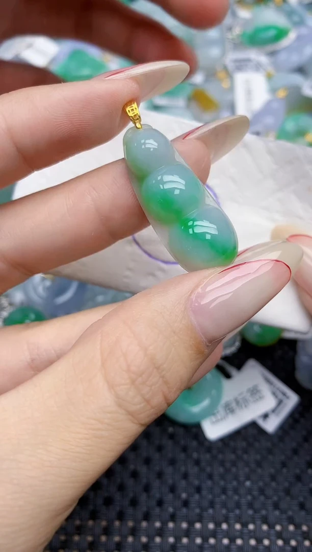 颈饰银S925镶嵌翡翠71   天然翡翠A货  百元以上9米证书费自理