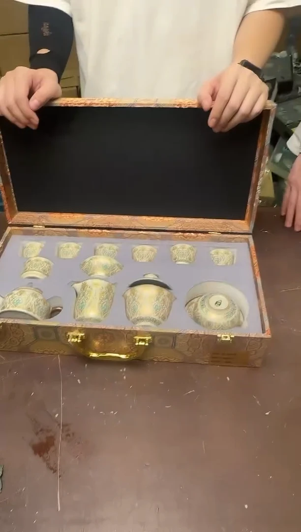瓷片小强茶具套装