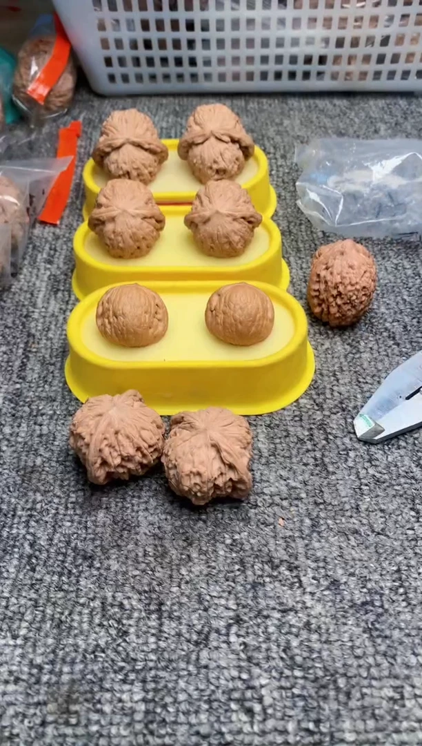 文玩核桃吊坠大蒜