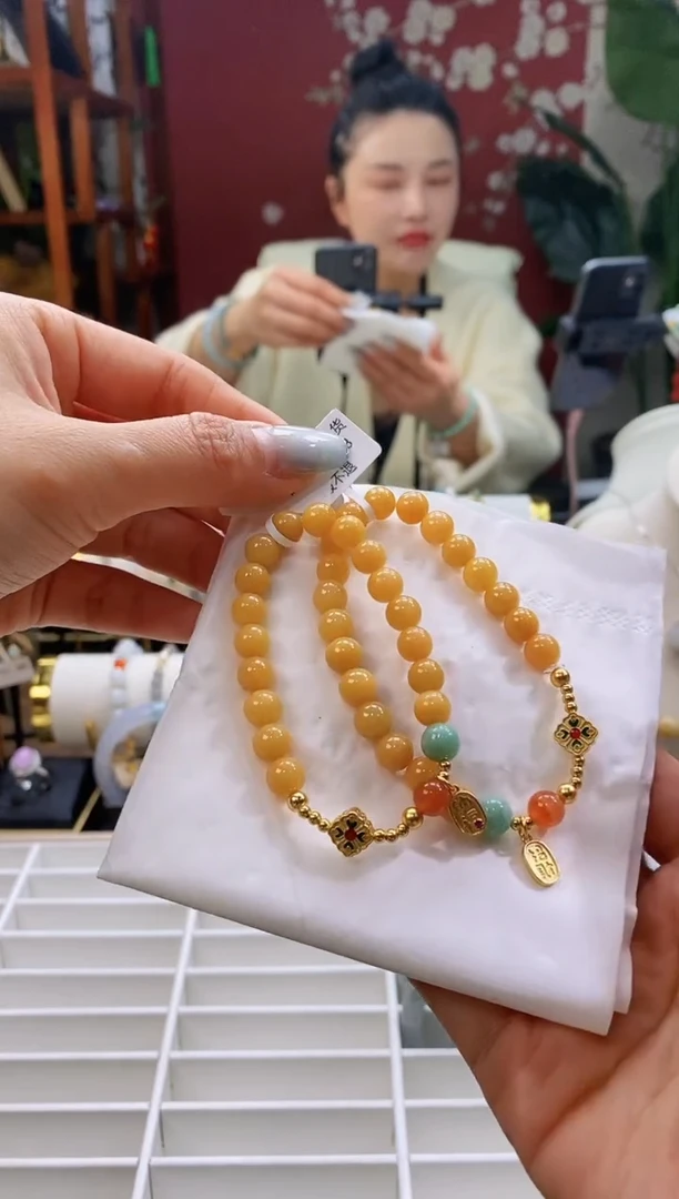 【闪购商品】翡翠手串银S925镶嵌37黄翡手串多样性发其一