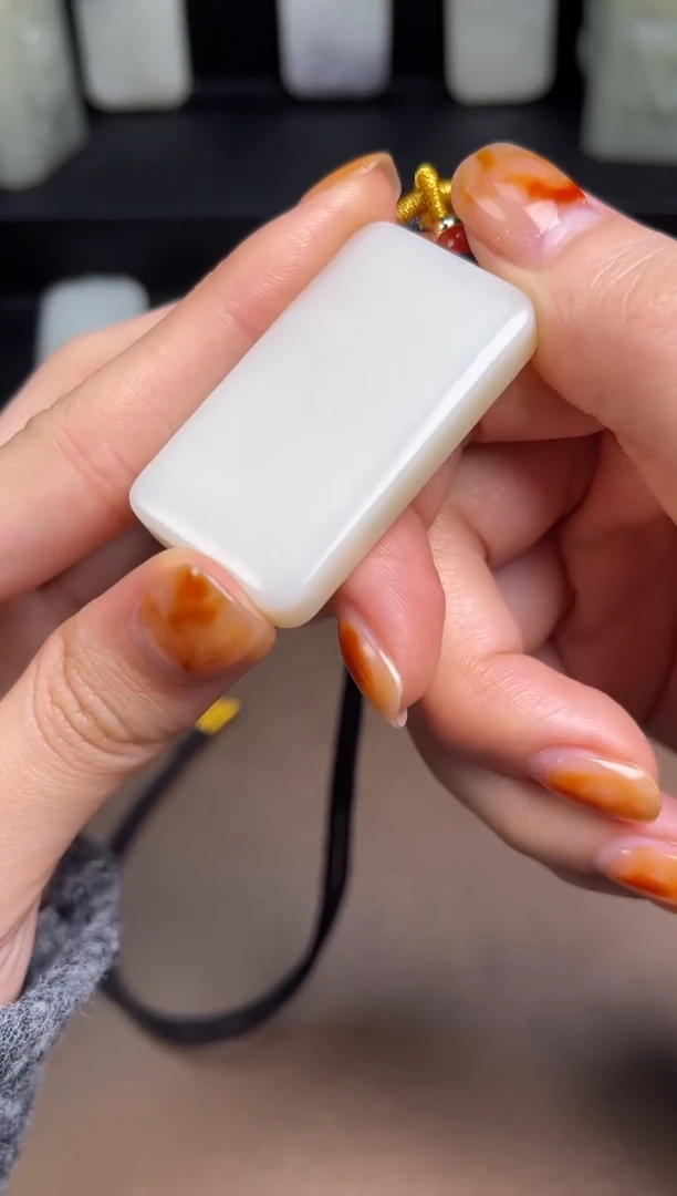 【闪购商品】和田玉颈饰未镶嵌42