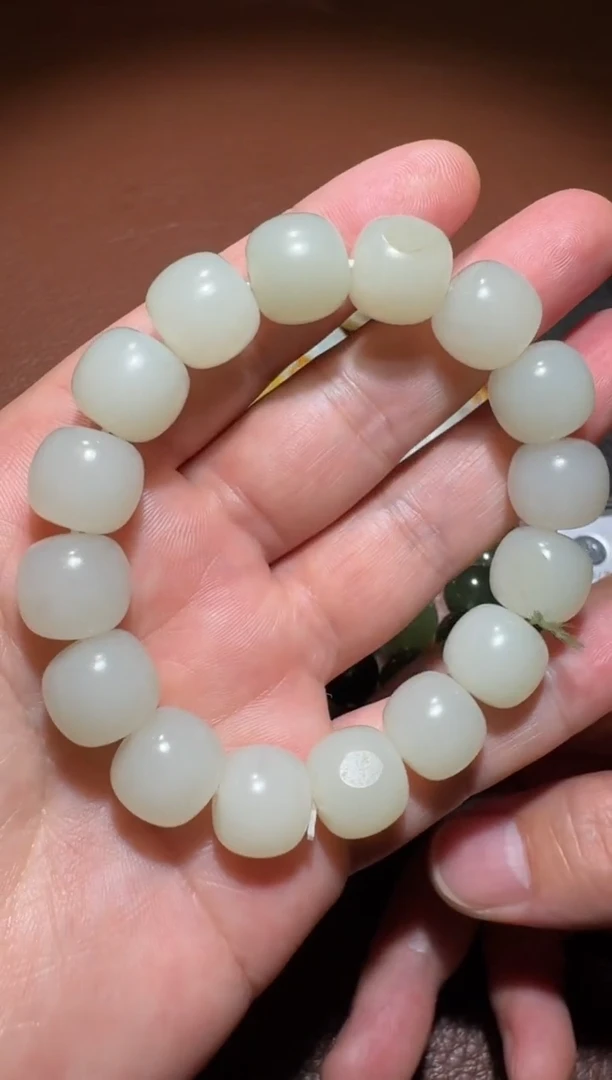 未镶嵌手链和田玉沐*和田玉