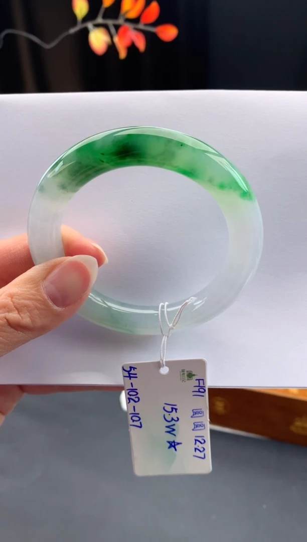 未镶嵌手镯翡翠翡翠自带#送人#，假一赔三