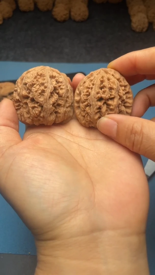 桃核把件w   152  大粗筋  43尺