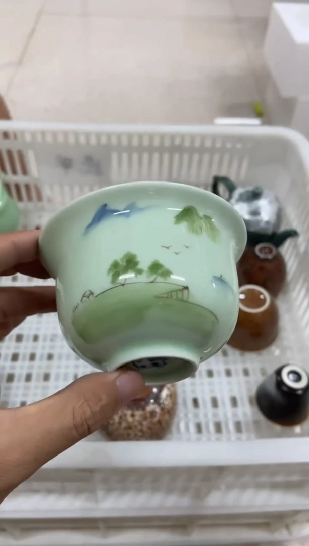 杯无运费险有瑕疵的摄影的产品有使用过的痕迹有点脏介意勿拍