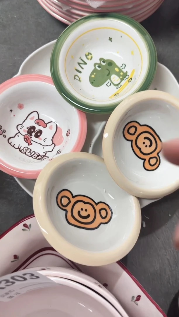 【4个】黑点针眼属正常陶瓷都有介意慎拍微瑕破损包赔