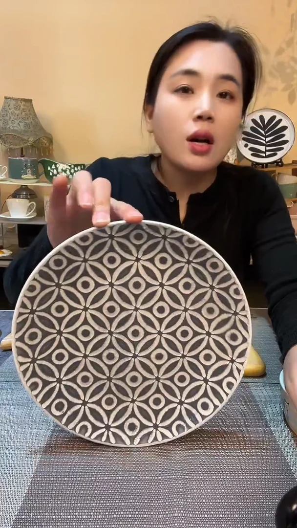 瓷片瑕疵款 8.5英寸盘 介意勿拍