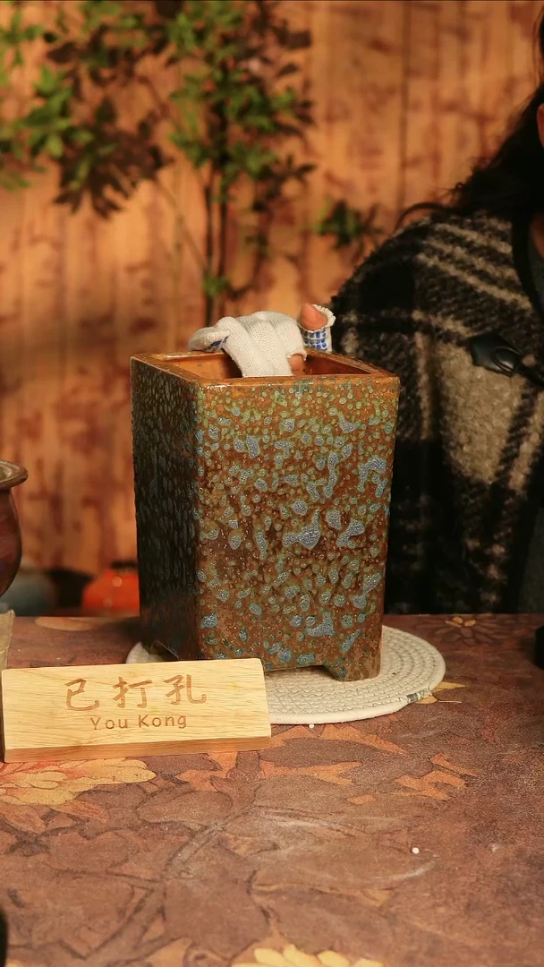 陶瓷27-411微瑕高度22口径13已打孔误差2
