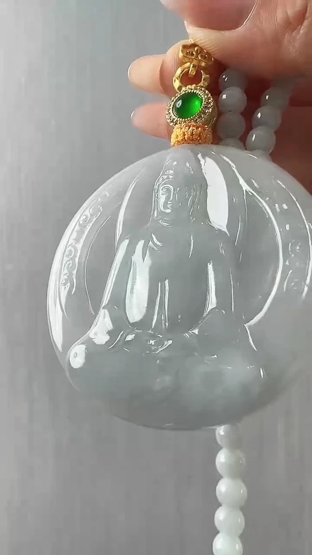 颈饰未镶嵌翡翠观音
