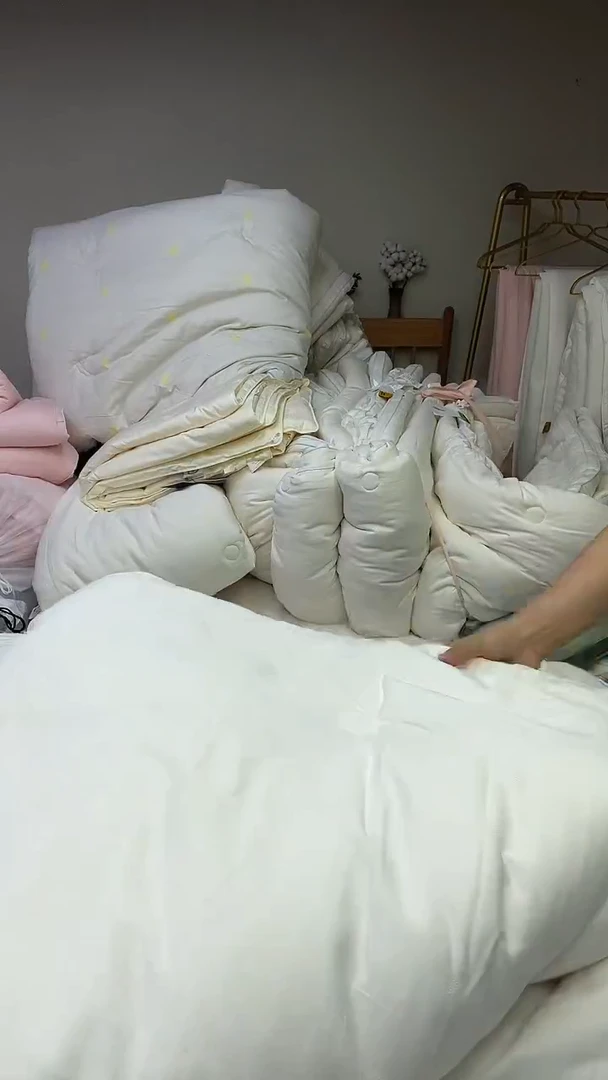 95%以上原棉冬被200*230