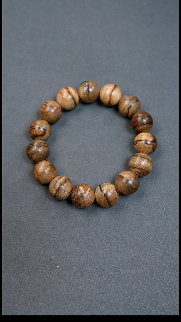 沉香手串14mm达拉干花珠14.03g