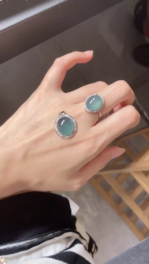 翡翠戒指银S925镶嵌51511