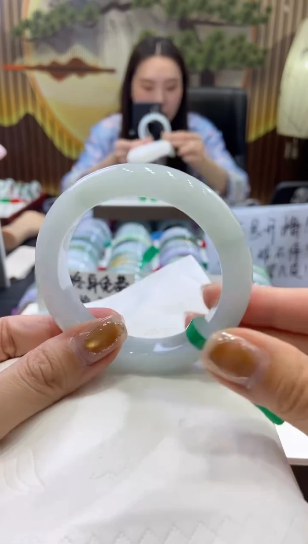 未镶嵌手镯翡翠0007123