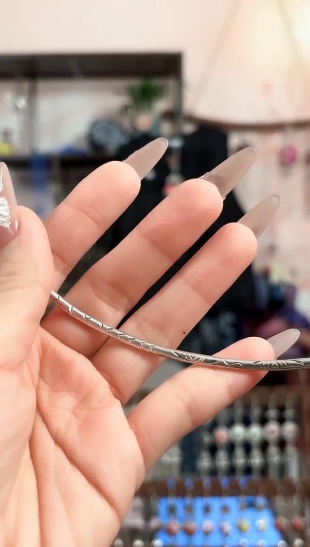 织绣民族风非遗老绣饰品549