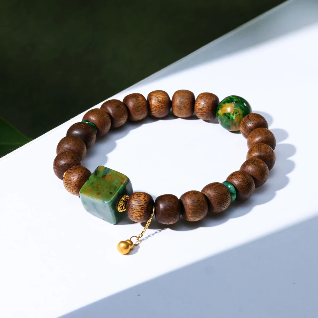 沉香【意婵】《映寂》9mm18K金越南富森红柚老料猫眼沉香翡翠-917367