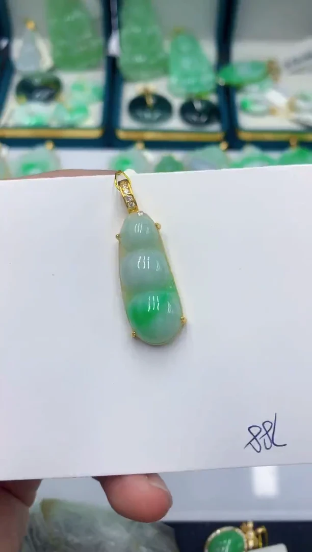 颈饰未镶嵌翡翠111111