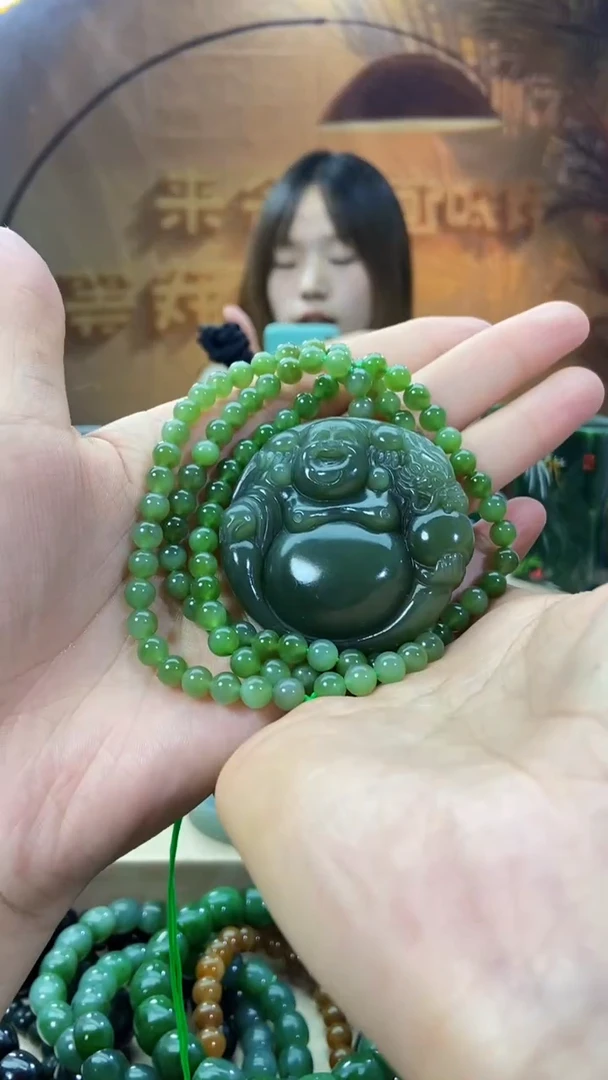 未镶嵌和田玉挂件1