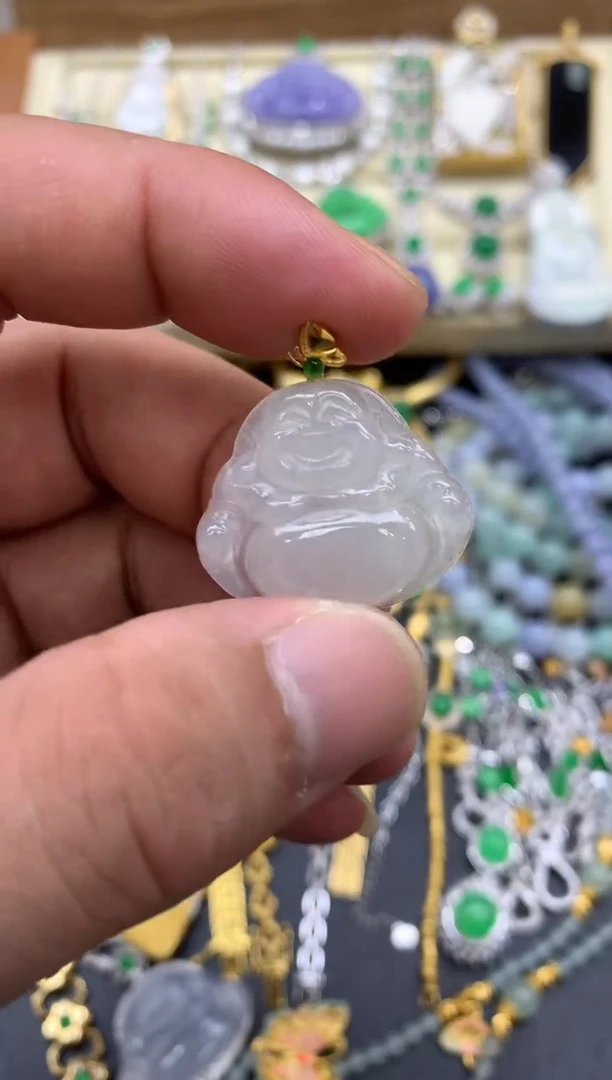 翡翠18K金镶嵌颈饰117-中国好珍宝