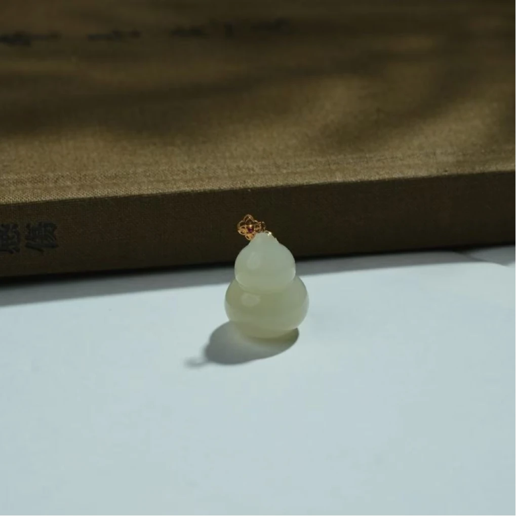 【缺货】18K和田玉福禄双全葫芦吊坠19*14