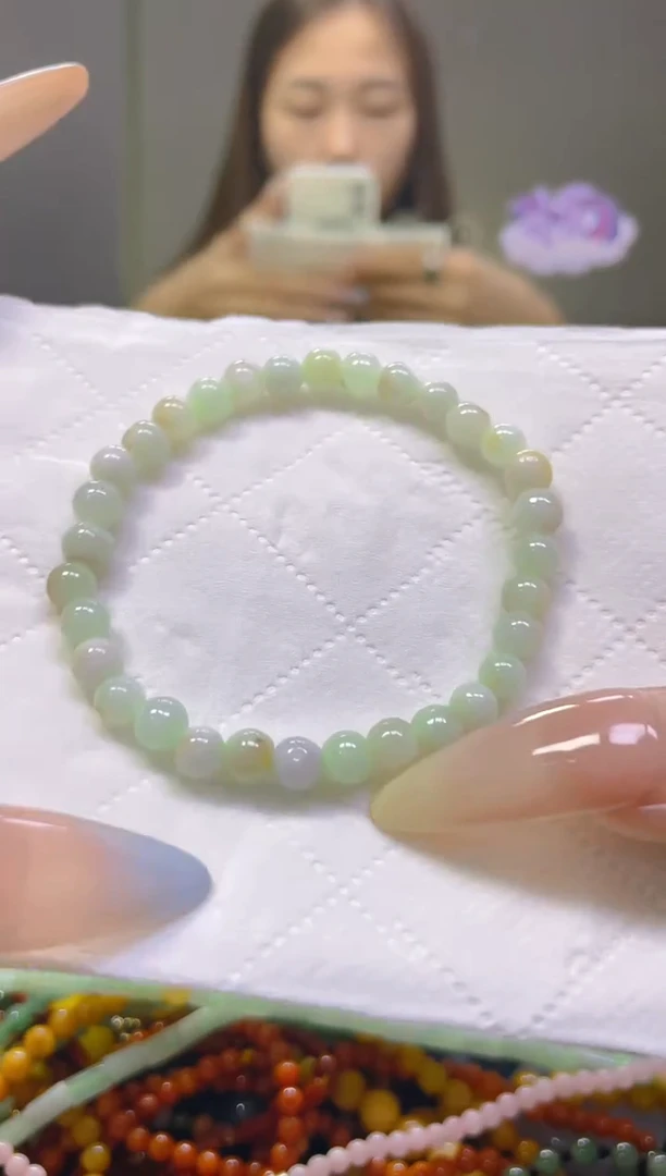 翡翠未镶嵌颈饰5MM/T/翡翠A货，一件也是批发价