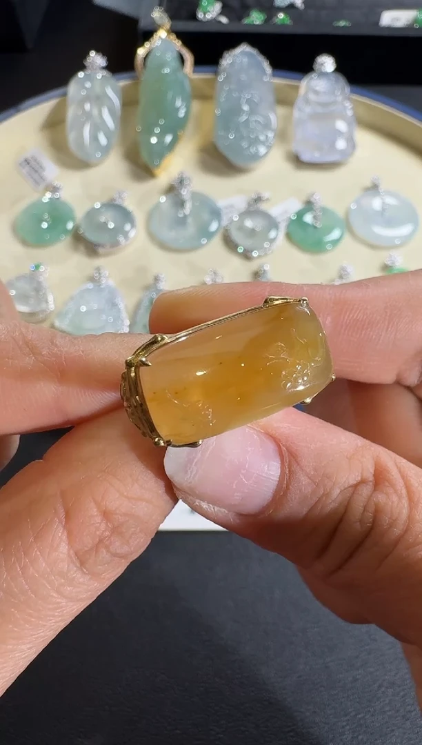 【闪购商品】翡翠颈饰18K金镶嵌【源头工厂】钻石镶嵌