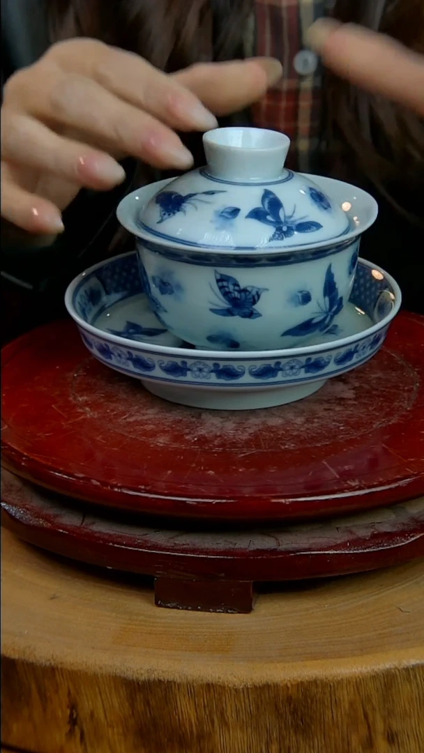 摆件陶景德镇陶瓷摆件蝶恋花马蹄三才