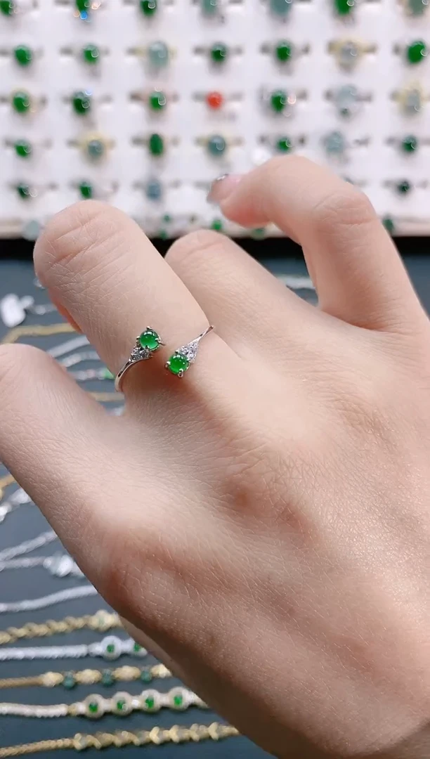 【闪购商品】翡翠戒指银S925镶嵌天然翡翠