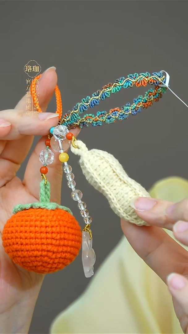 未镶嵌颈饰水晶粉晶兔子好柿发生手工绳挂饰