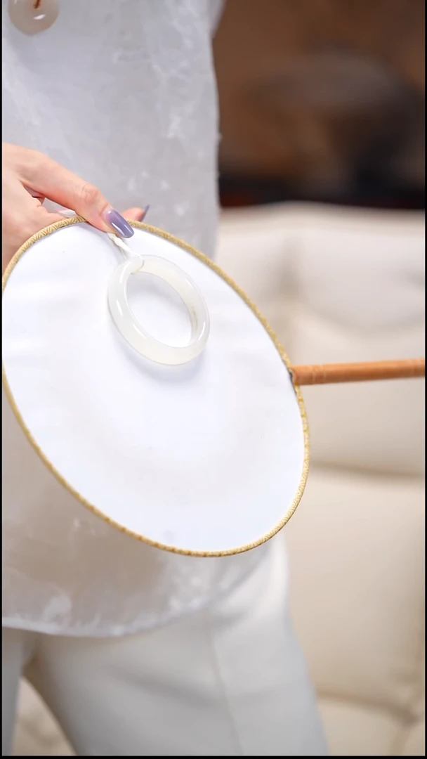 未镶嵌手镯和田玉5280  52