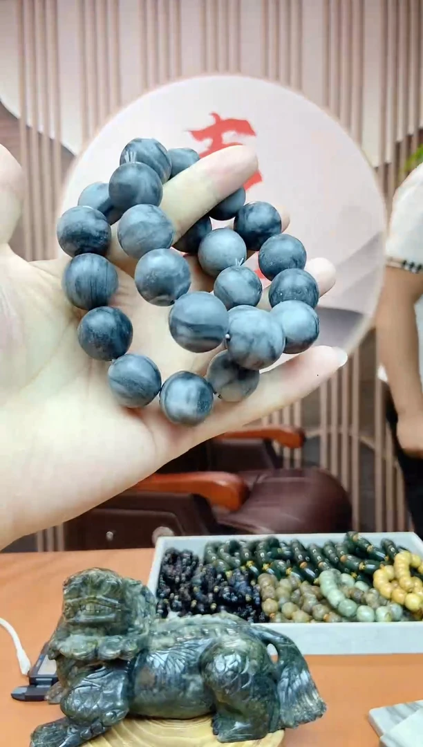 和田玉未镶嵌挂件多样性随机发一