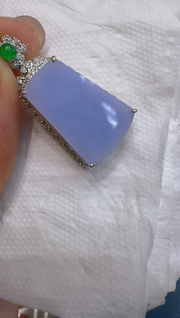 吊坠(不含链)18K金镶嵌翡翠多样性团购发一件