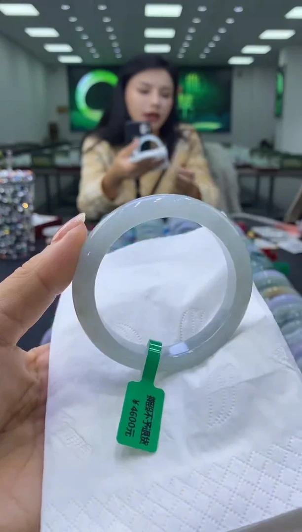 未镶嵌手镯翡翠00004456