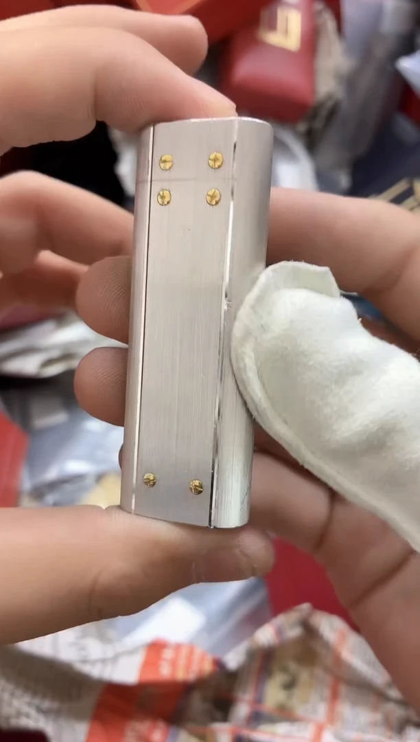 卡银山度士打火机