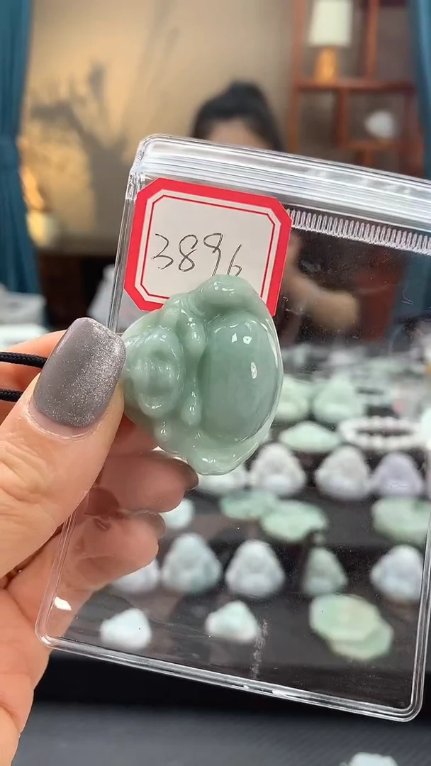 颈饰未镶嵌翡翠佛公3896