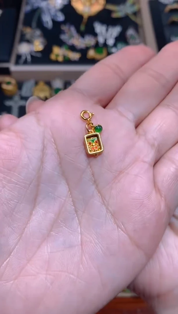 【闪购商品】翡翠吊坠(不含链)银S925镶嵌扎基拉姆