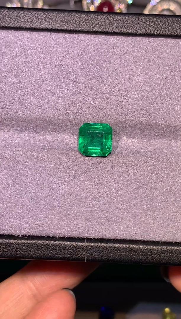 裸石祖母绿3.35ct赞比亚VVG微油VB吉尔德