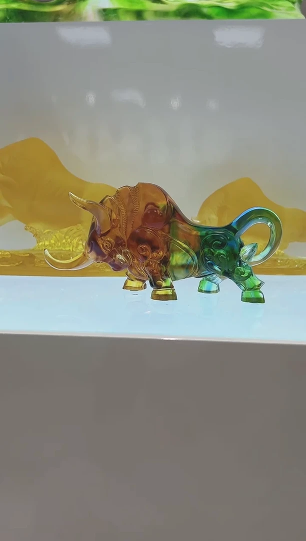 手工艺品琉璃古法琉璃牛气冲天