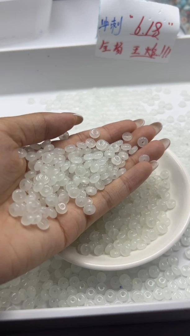 南红玛瑙未镶嵌颈饰w747荔枝冻算盘6*3mm*50颗