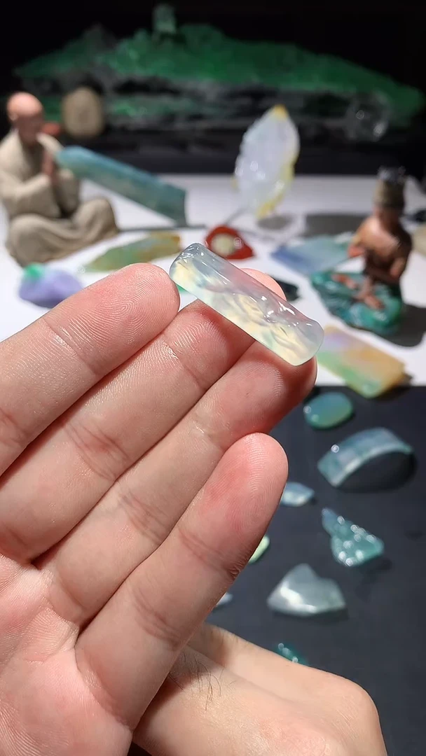 未镶嵌定制翡翠 手牌