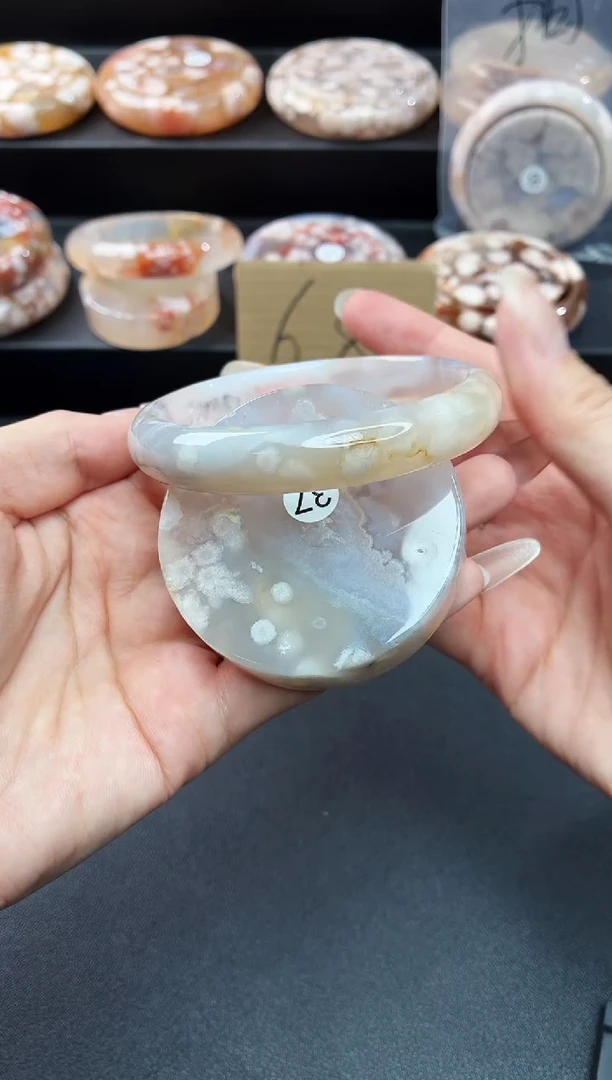 手镯玛瑙/玉髓未镶嵌石英质玉手镯
