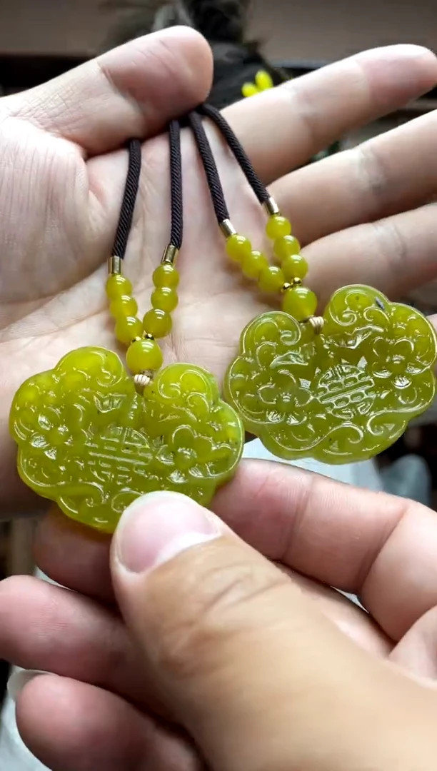 岫玉未镶嵌吊坠多样性发货其中发一